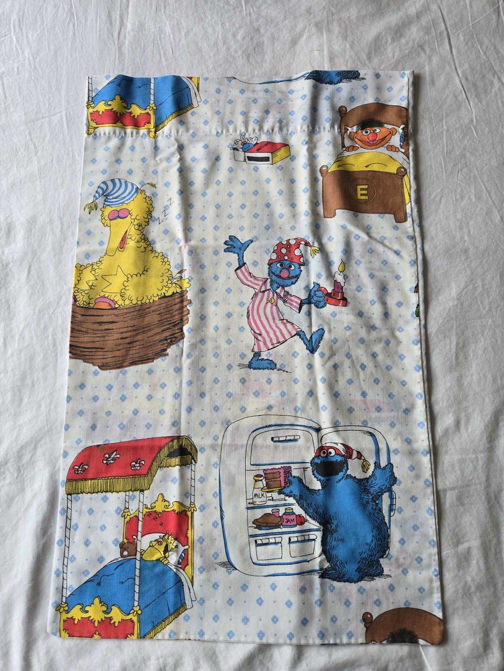 Children's Sesame Street Pillowcase in White with Multicolor Characters